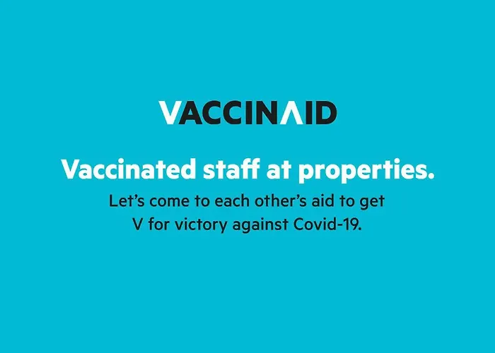 Vaccinated Staff - Oyo 137 Kitzio House 3* Bangkok