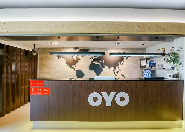 Hotel Vaccinated Staff - Oyo 137 Kitzio House Bangkok